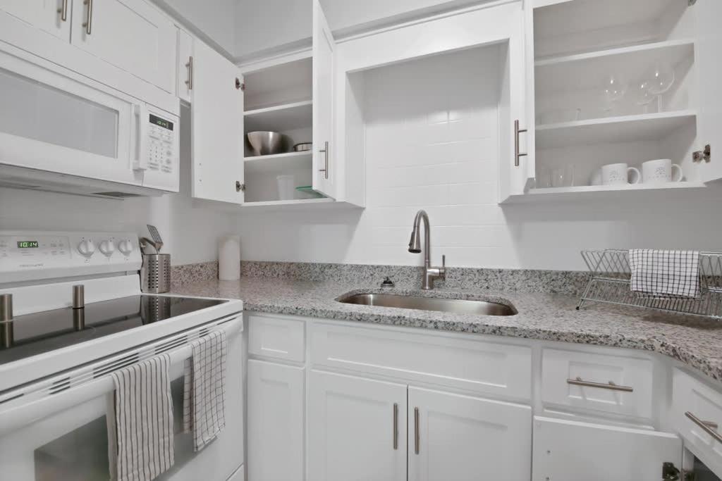 Decorative 1Br With Parking Close To Stores Tampa Exterior foto