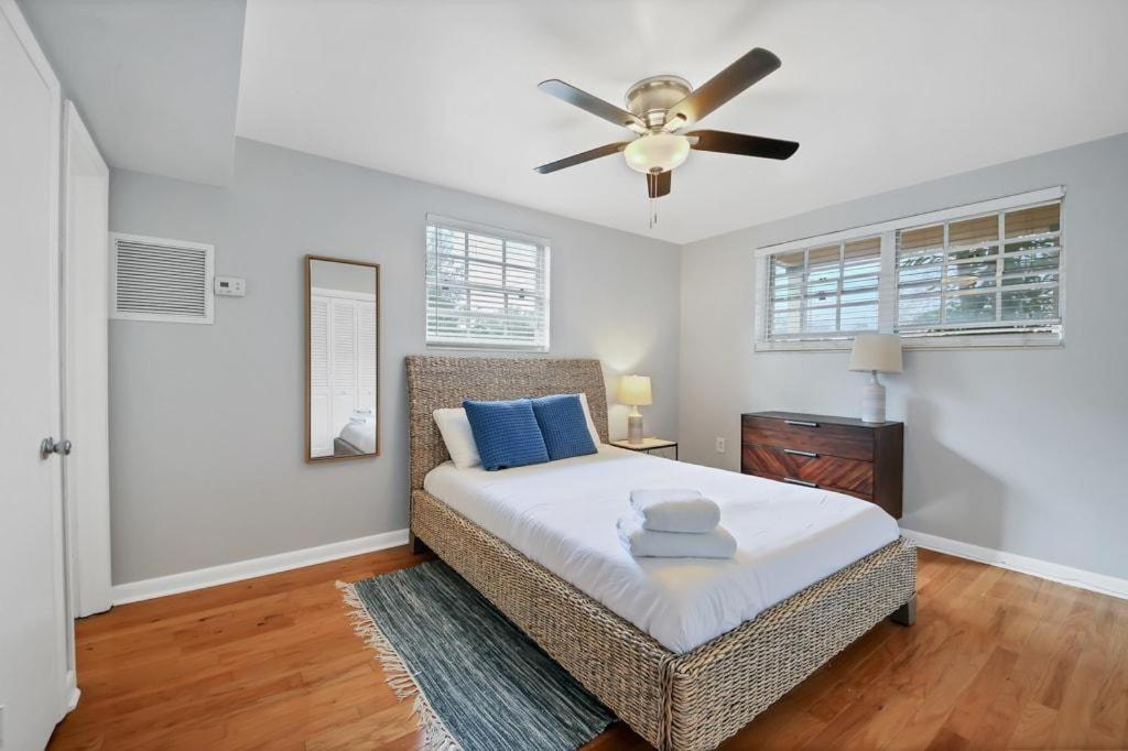 Decorative 1Br With Parking Close To Stores Tampa Exterior foto